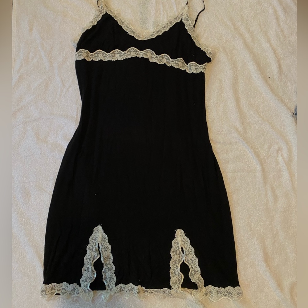 Black lace dress